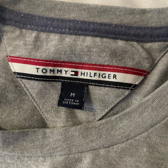 Gray Tommy Hilfiger Tee - Picture 3 of 3